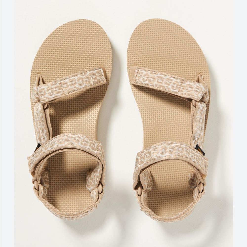 Teva Tan Animal Print Midform Universal Sandal